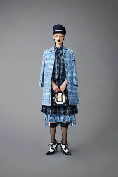 Look 19